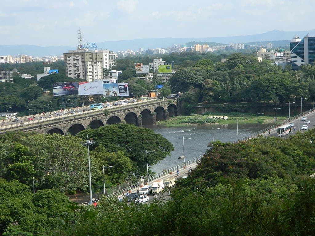 Pune — 4