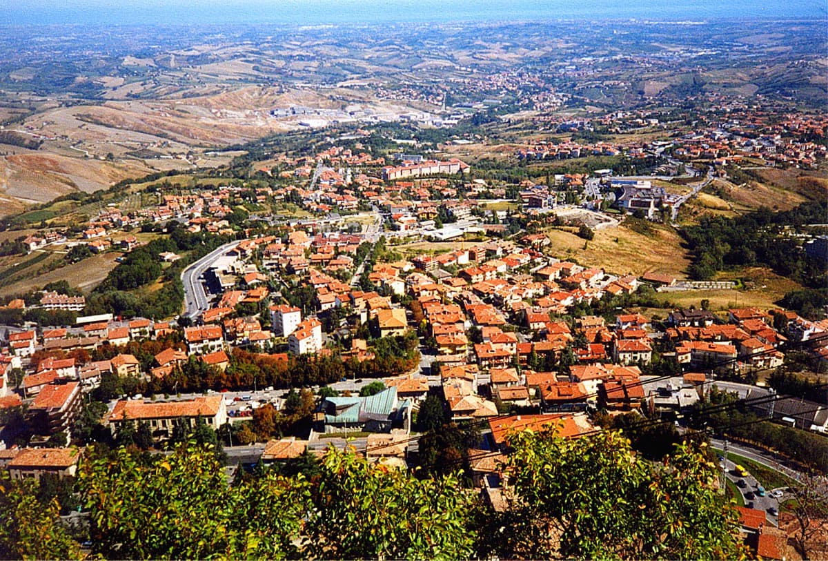 Borgo Maggiore — 1